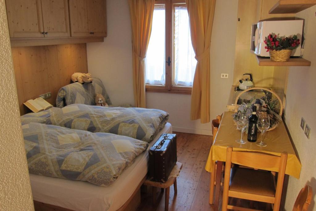 Chalet Del Sole per gruppi Livigno Camera foto
