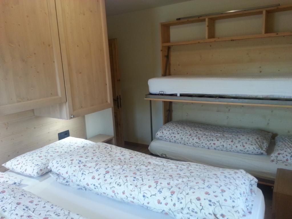 Chalet Del Sole per gruppi Livigno Esterno foto